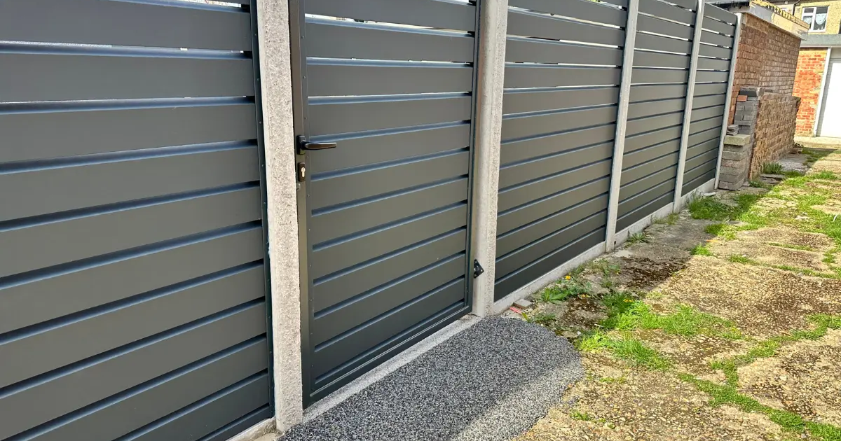 colorbond fence installation